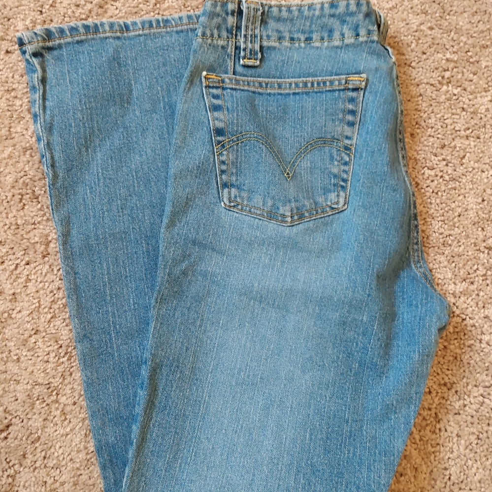 Women's clothes